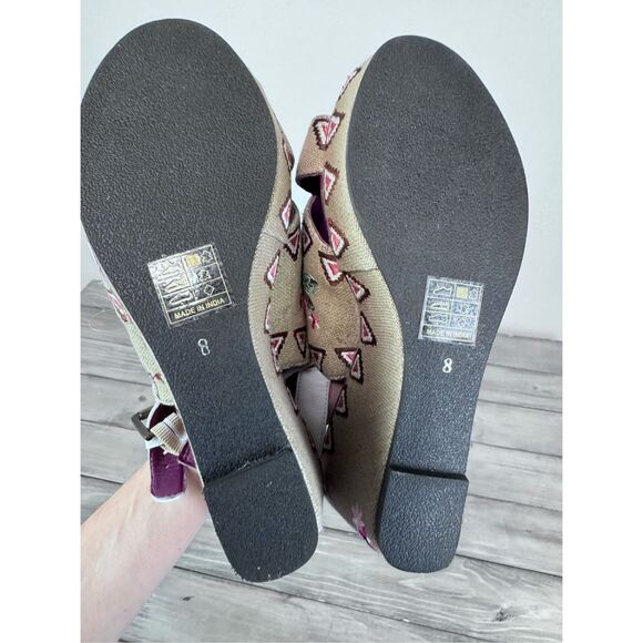 NWOT Sharif Andalusian Garden Women Embroidered Floral Boho Wedge Sandals Size - Picture 7 of 7